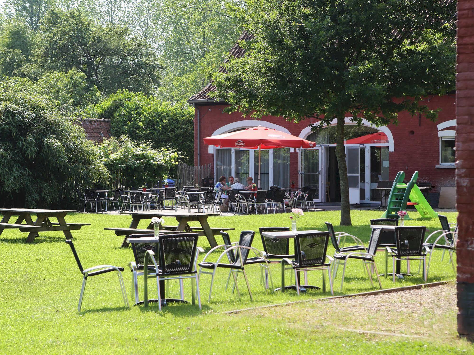 Hotel 'T Roodhof Oostkamp Exterior photo