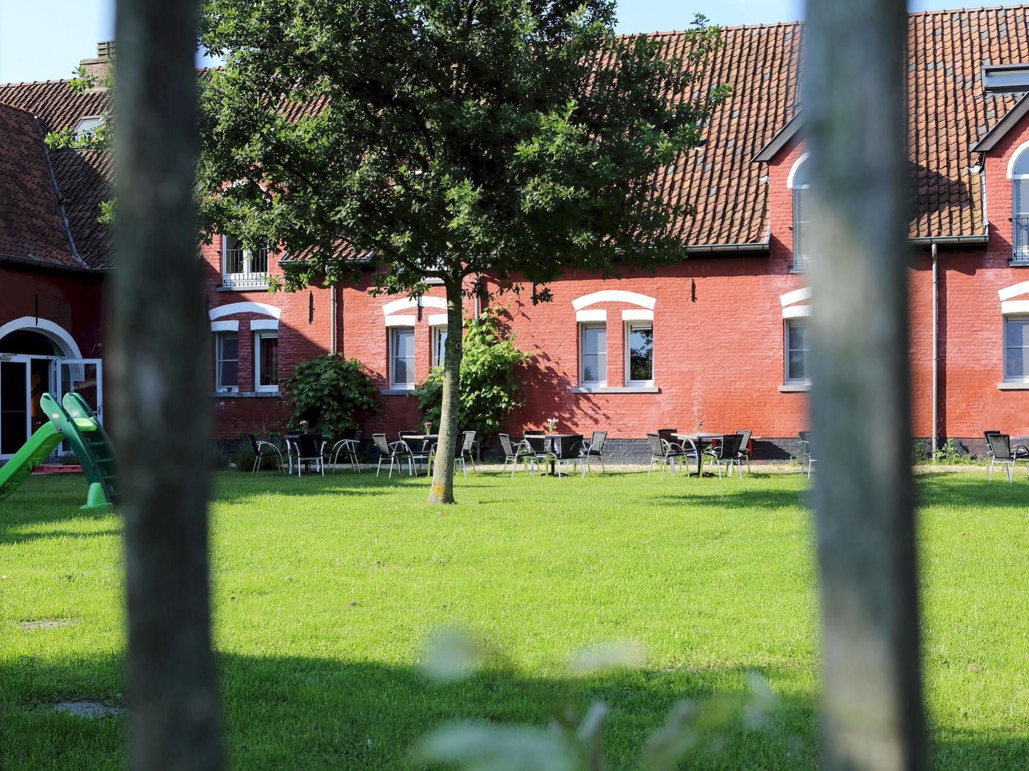 Hotel 'T Roodhof Oostkamp Exterior photo