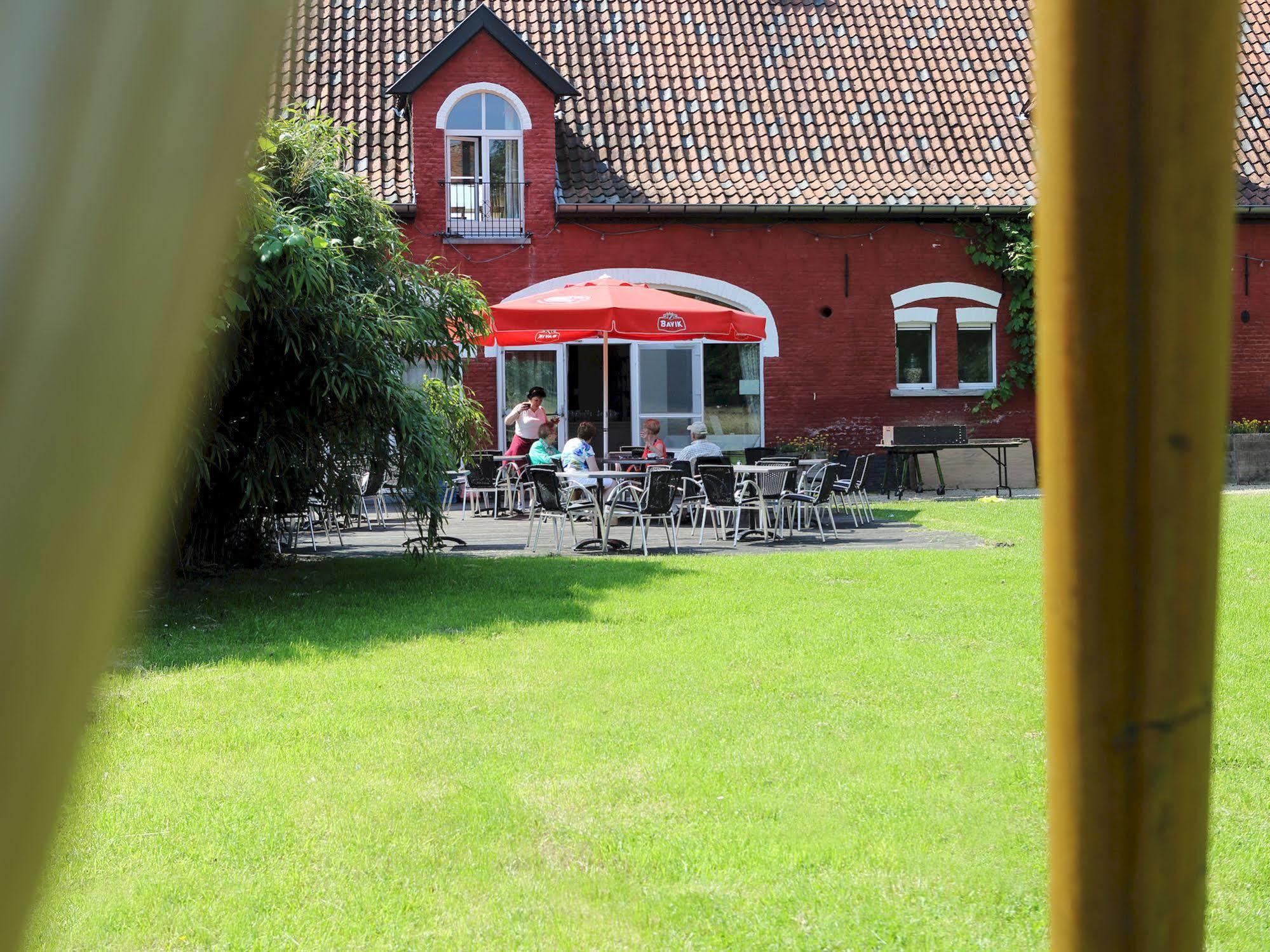 Hotel 'T Roodhof Oostkamp Exterior photo